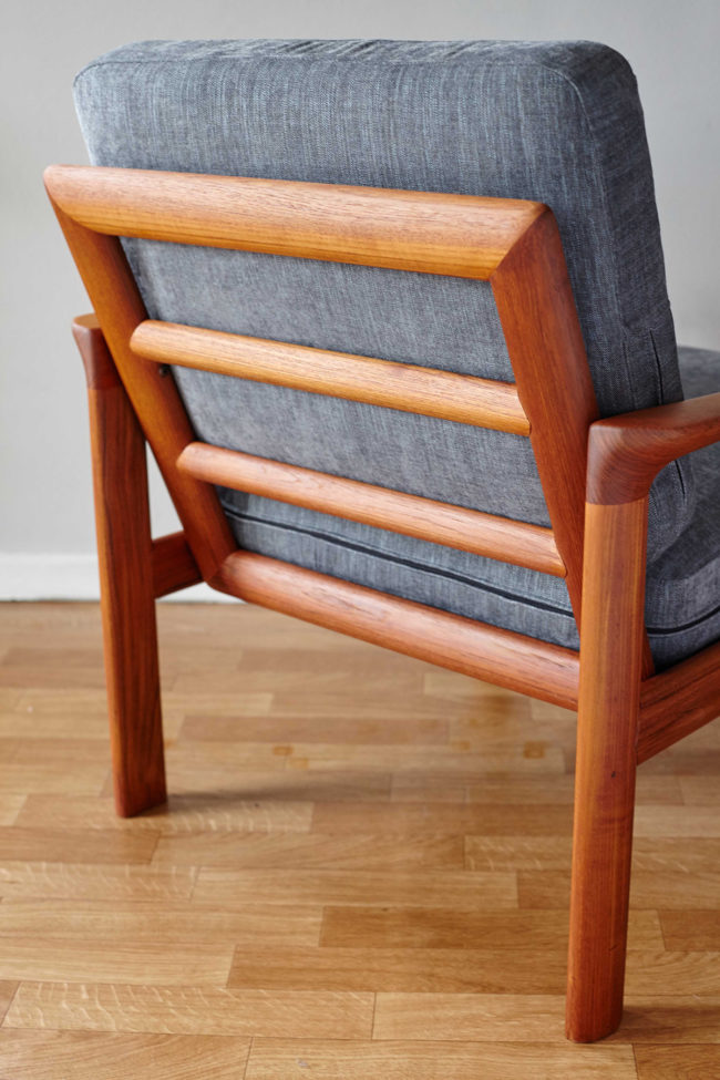Back of Komfort chair at an angle