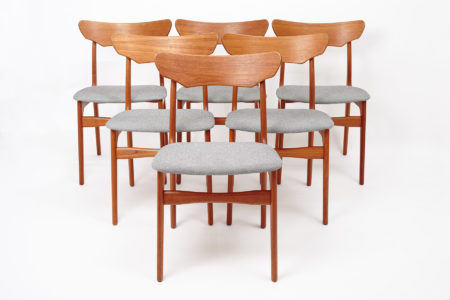 yw_schionning_elgaard_chairs_six_group