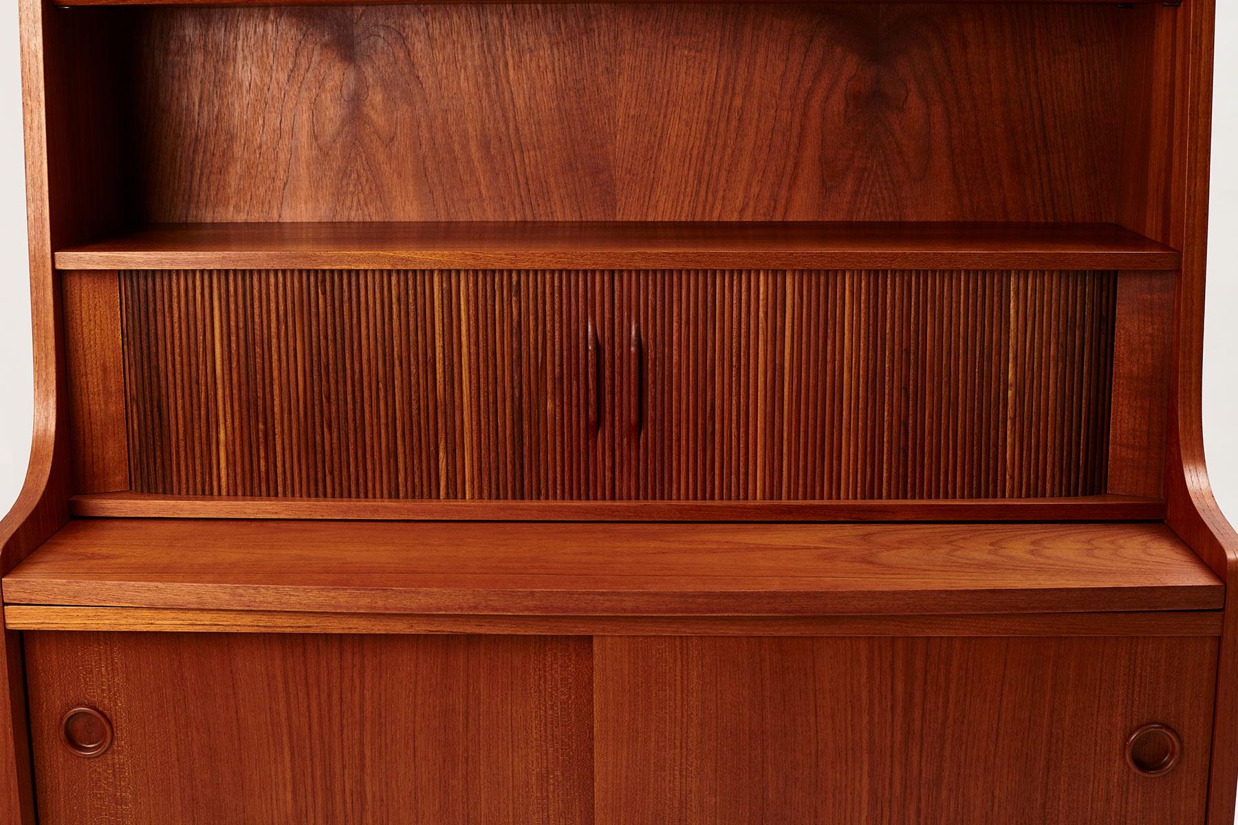 front view of the tambour doors closed