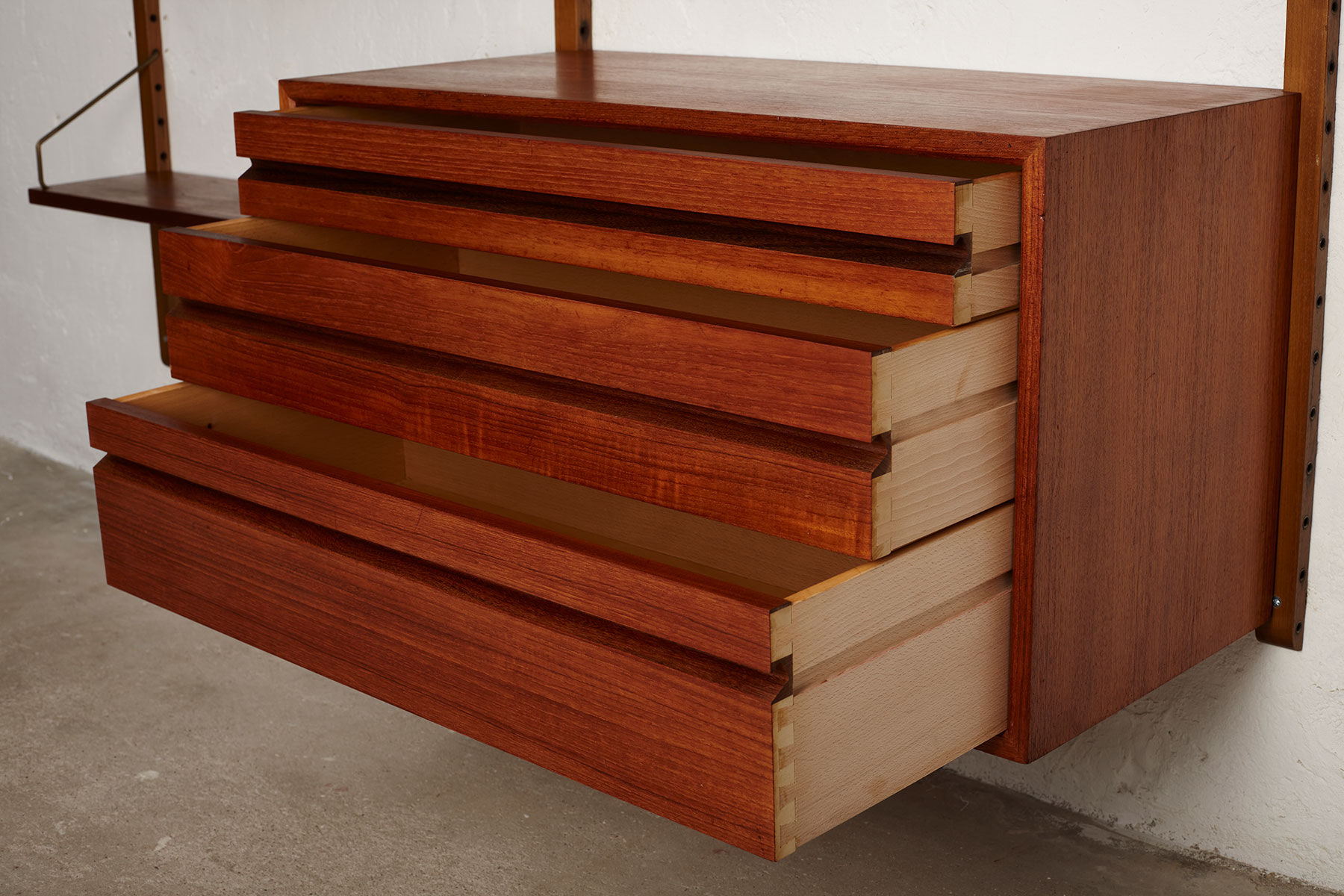 The Royal Sustem Wall Unit designed by Poul Cadovius