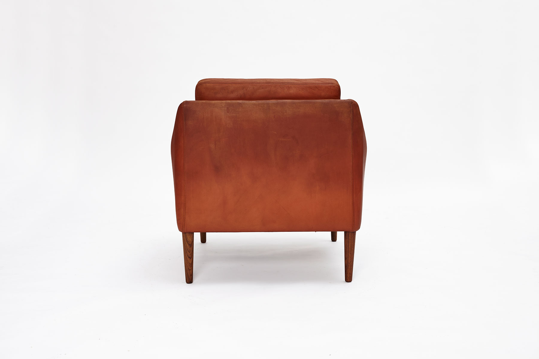 yw_hans_olsen_cs_mobler_800_easychair_back Model 800 Easy Chair designed by Hans Olsen for C/S Møbler, pictured on a white background