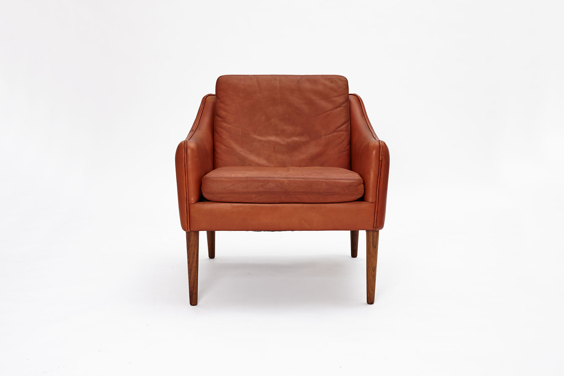 yw_hans_olsen_cs_mobler_800_easychair_front Model 800 Easy Chair designed by Hans Olsen for C/S Møbler, pictured on a white background